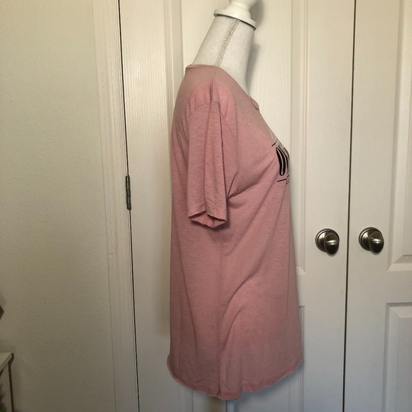 Pink Vans tee - Picture 3 of 5